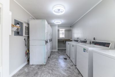 On-Site Laundry Facilities